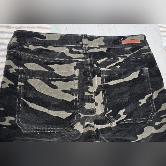 Pilcro By Anthropologie High-Rise Skinny Jeans - Picture 5 of 9